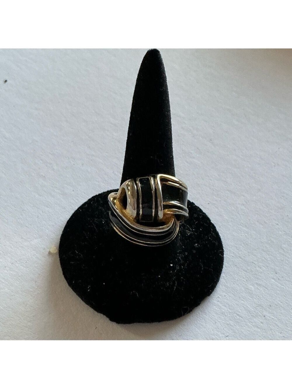 Vintage 18k HGE Gold Plate and Black Enamel Knot Design Ring